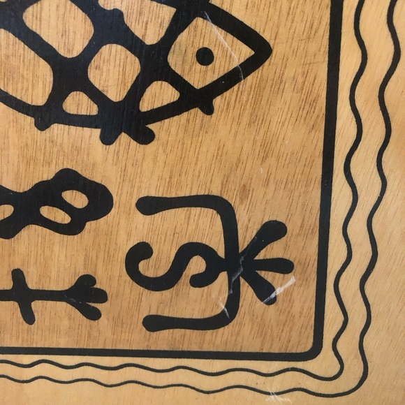 Vintage Wood Tray With African Design - Picture 5 of 10